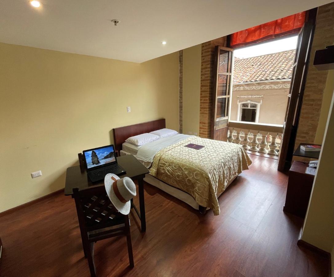 Flore Hotel Boutique Куэнка Экстерьер фото